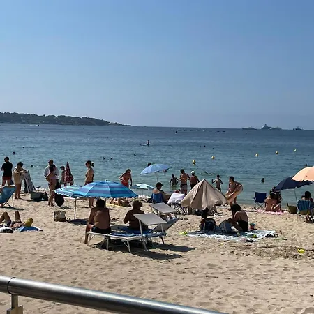Urban Riviera Les Pins - King - 4 People Juan-les-Pins
